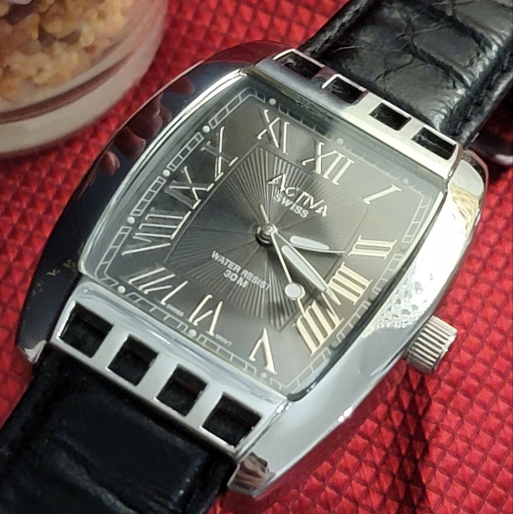 Men's watch
